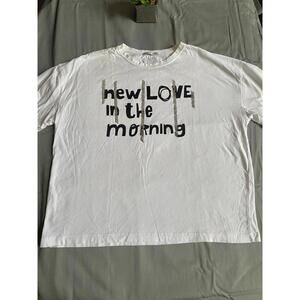 Zara White Short Sleeve T-Shirt with Rhinestone and Text Design Size Medium